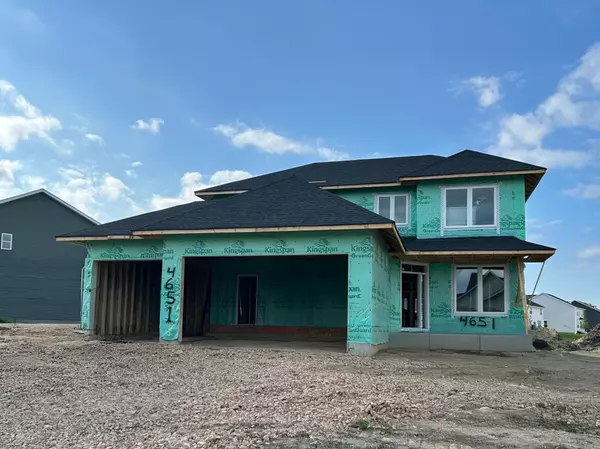 4651 Obsidian WAY, Victoria, MN 55386