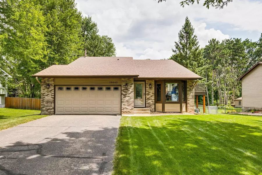 10643 Stutz ST NE, Blaine, MN 55014