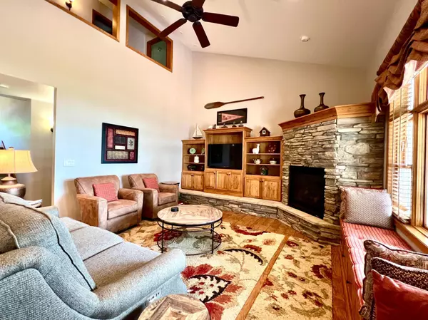 Ortonville, MN 56278,141 Mc Cloud ST