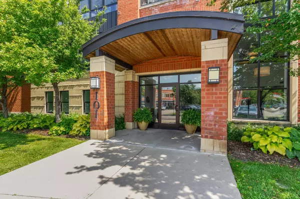101 Saint Olaf AVE #407, Northfield, MN 55057