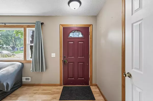 Bloomington, MN 55420,8209 11th AVE S