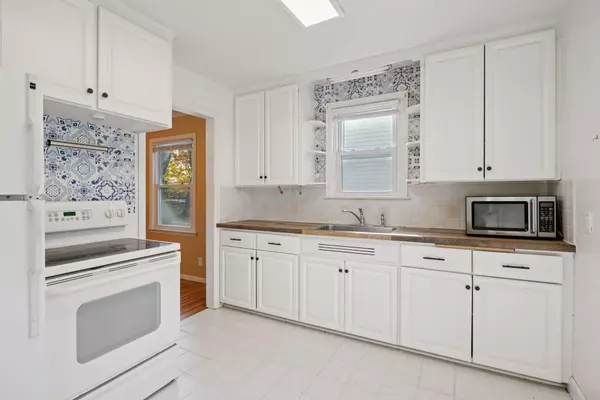 Richfield, MN 55423,6828 Vincent AVE S