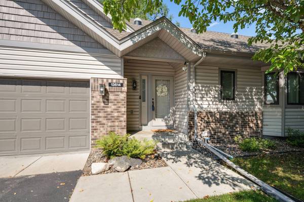 13614 Parkwood DR, Burnsville, MN 55337