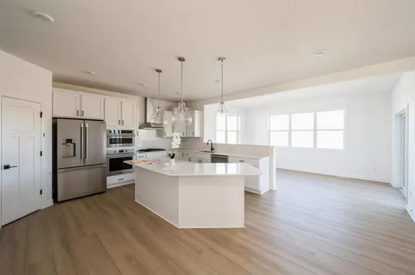 12115 Aurora AVE, Rogers, MN 55374