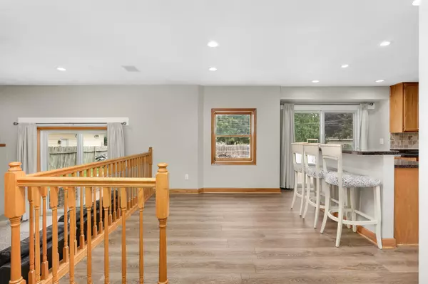 Lakeville, MN 55068,16640 Flounder AVE W