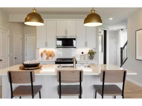 Lakeville, MN 55044,17933 Genoa DR