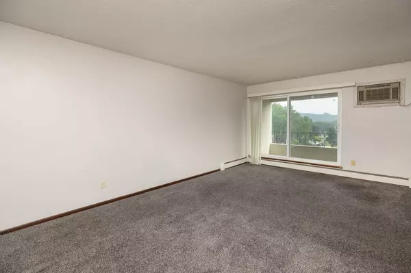 Rochester, MN 55901,366 Elton Hills DR NW #34