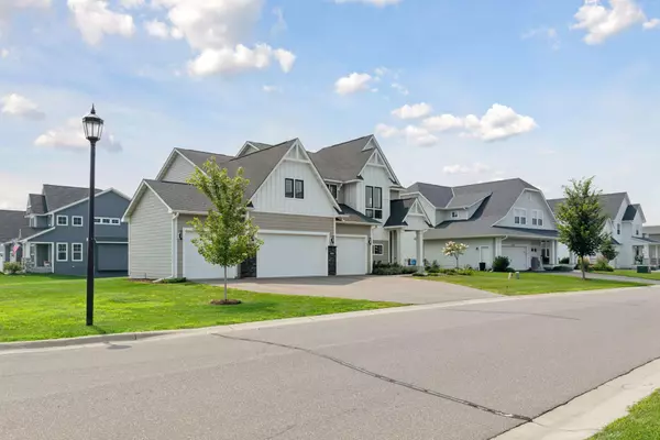 5901 131st ST N, Hugo, MN 55038