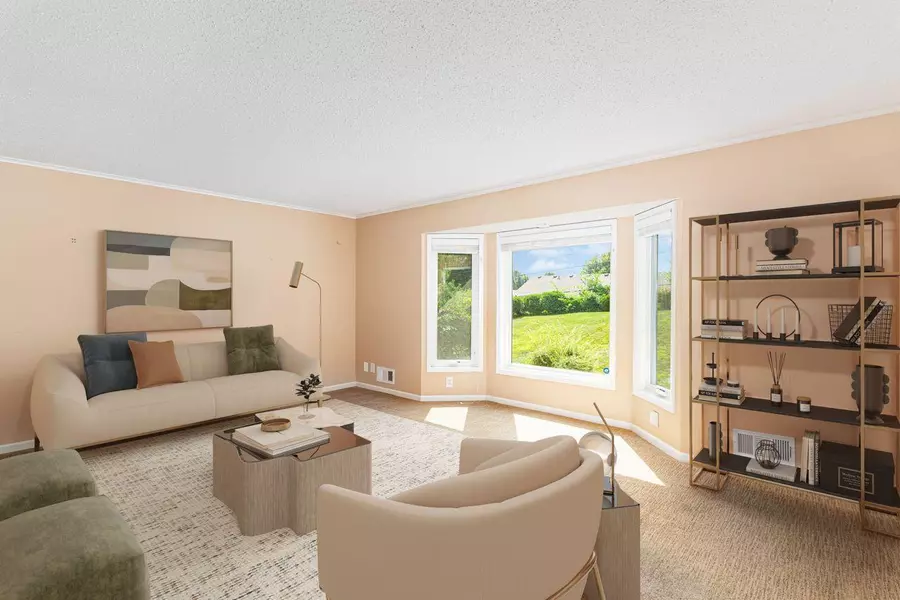 13608 Wellington CRES, Burnsville, MN 55337