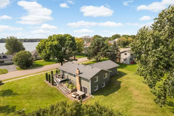 Maple Grove, MN 55311,17252 Weaver Lake DR