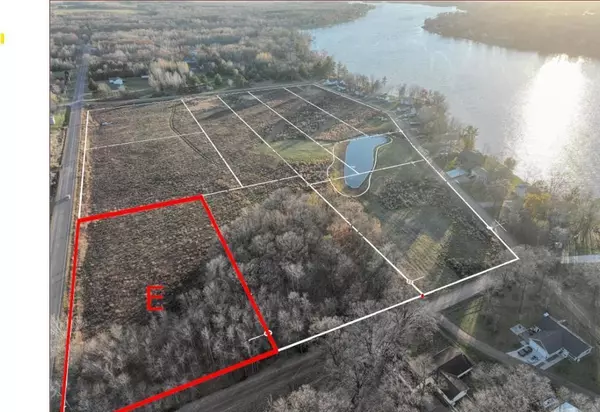 Chengwatana Twp, MN 55063,21132x Crab Apple Drive Lot E