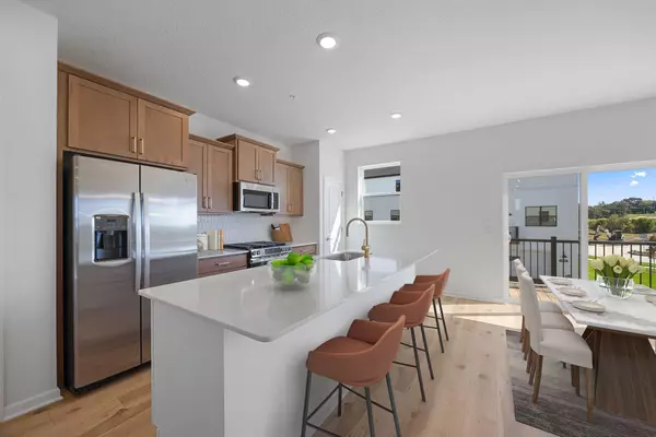 10389 Birchwood CIR, Victoria, MN 55318