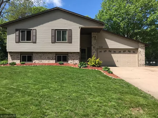 7086 Irvin AVE S, Cottage Grove, MN 55016