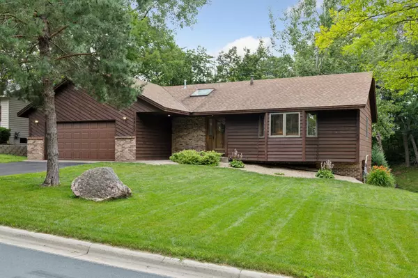 Prior Lake, MN 55372,5863 Timber TRL SE