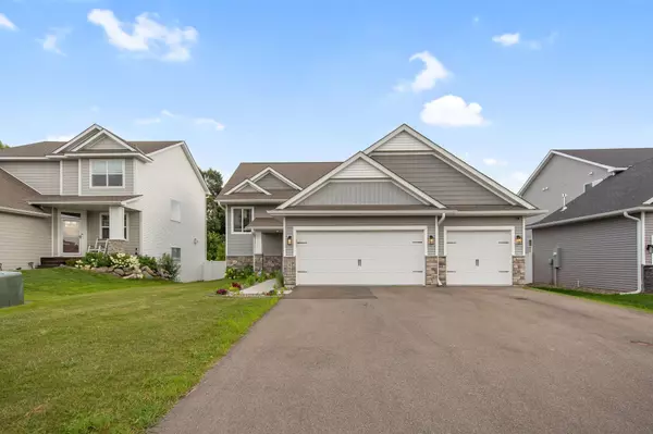 7457 63rd ST S, Cottage Grove, MN 55016