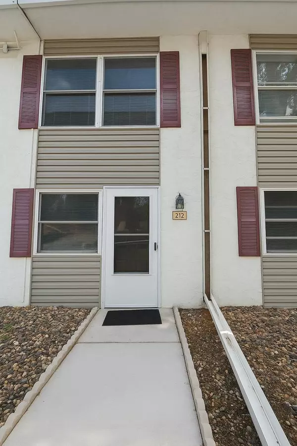 1501 American BLVD E #212, Bloomington, MN 55425