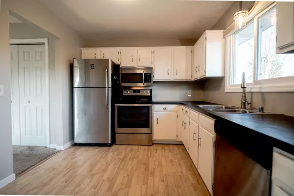 Brooklyn Park, MN 55443,5821 84 1/2 AVE N