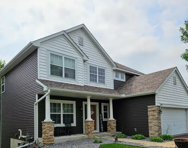 18831 Smith DR NW, Elk River, MN 55330