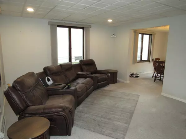 Hibbing, MN 55746,421 Conners ST