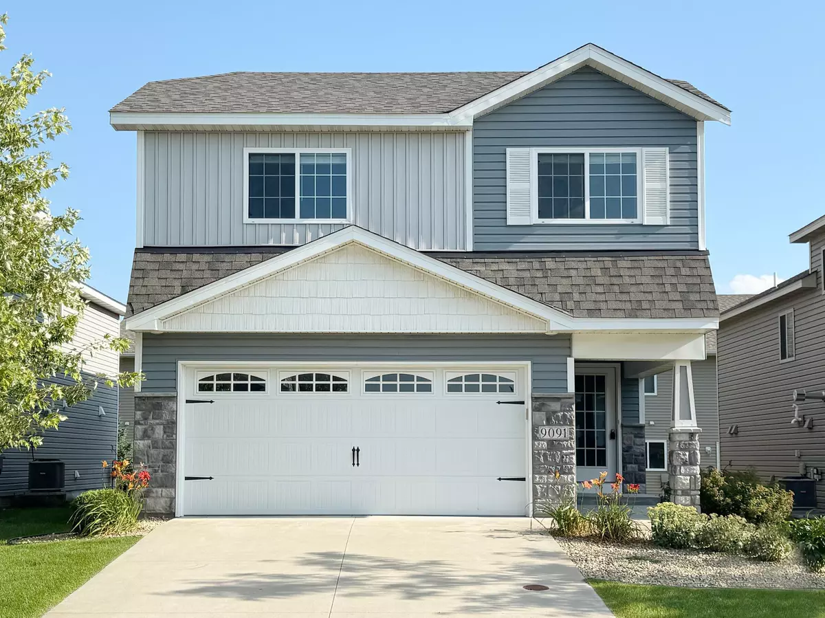 Monticello, MN 55362,9091 Golden Pond LN N