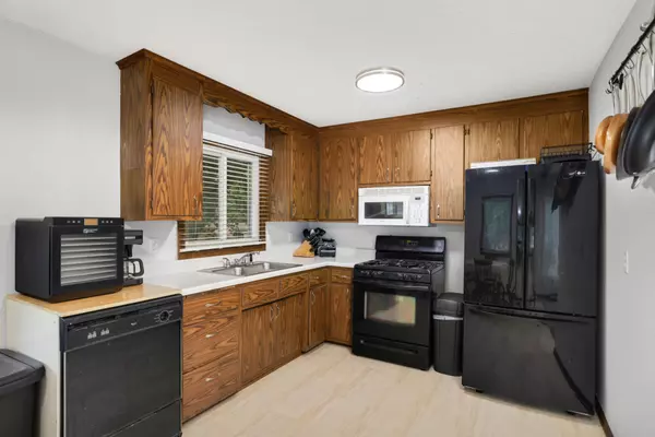 Spring Lake Park, MN 55432,584 Westby DR NE