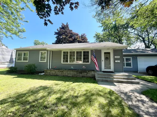 Saint Cloud, MN 56303,1340 9th AVE N