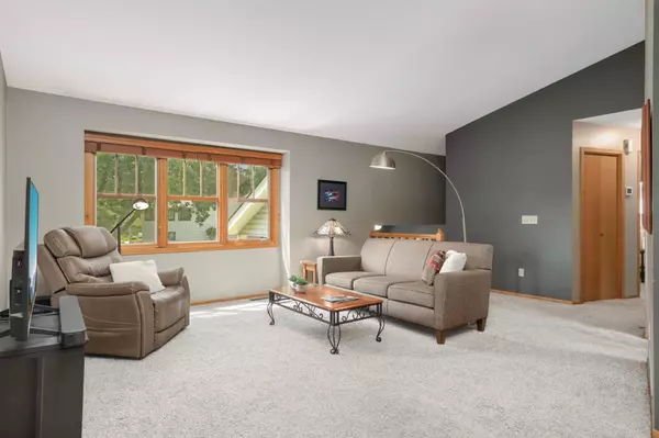 Oakdale, MN 55128,2409 Henslow AVE N