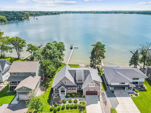 800 County Road I W, Shoreview, MN 55126