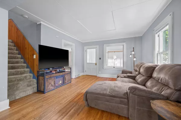 Hutchinson, MN 55350,570 Monroe ST SE