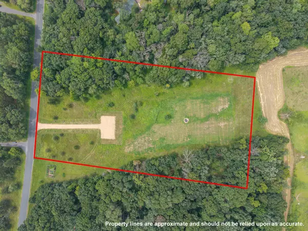 Somerset, WI 54025,374 230th AVE