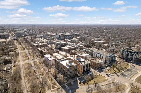 Minneapolis, MN 55408,2885 Knox AVE S #203