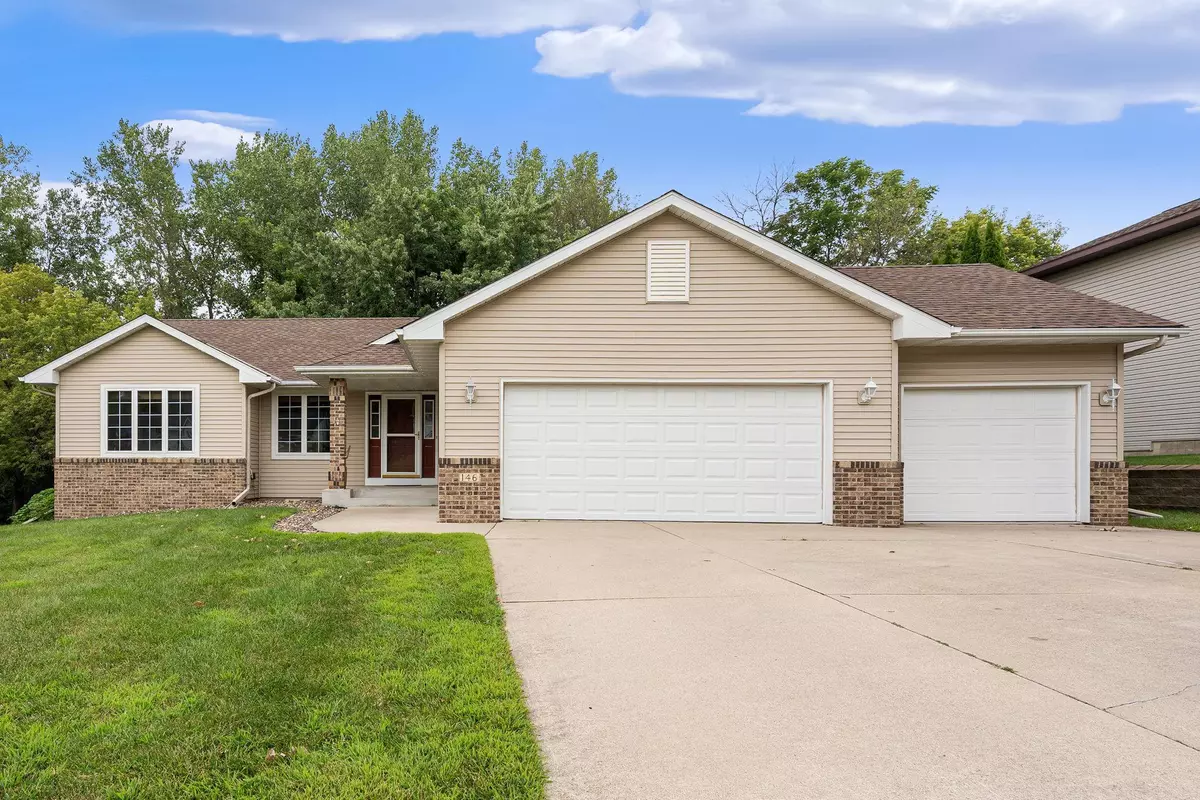 Owatonna, MN 55060,146 19th ST NE