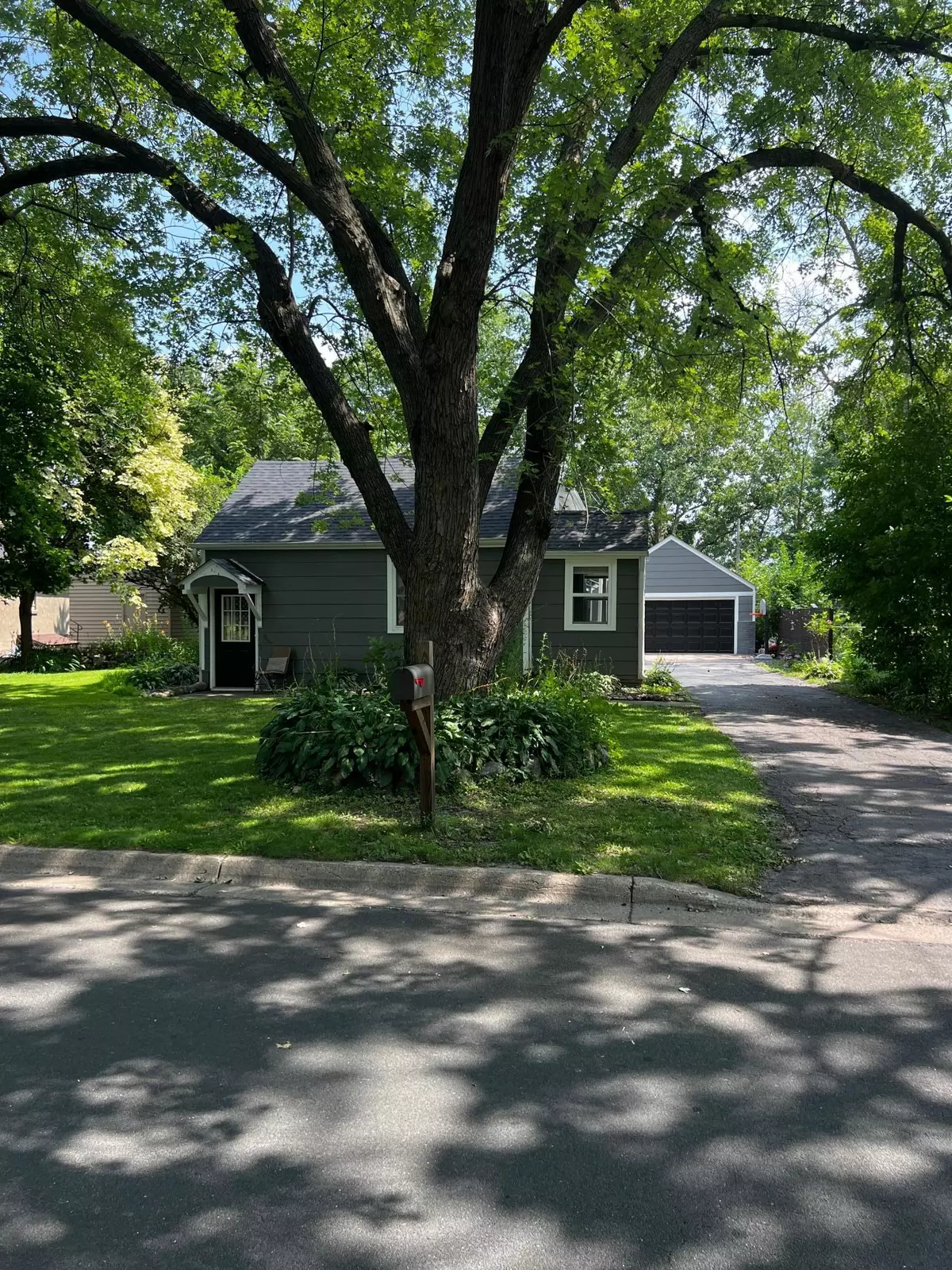 Watertown, MN 55388,504 Angel AVE SW
