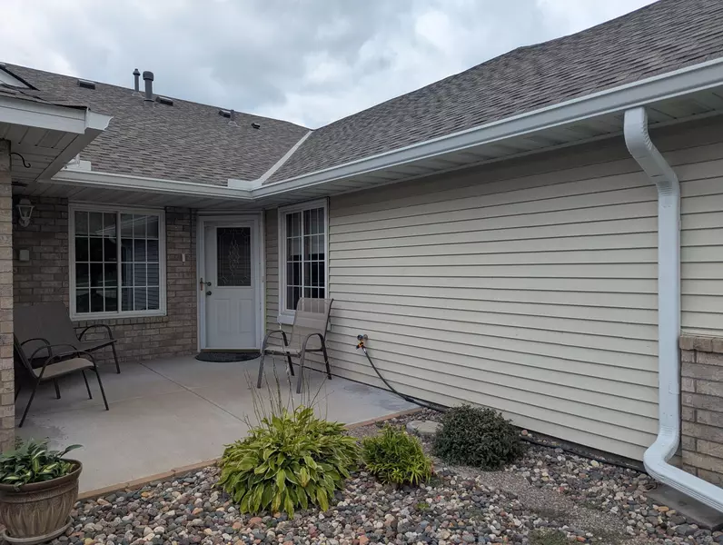 9186 Larkspur Glade, Maple Grove, MN 55311