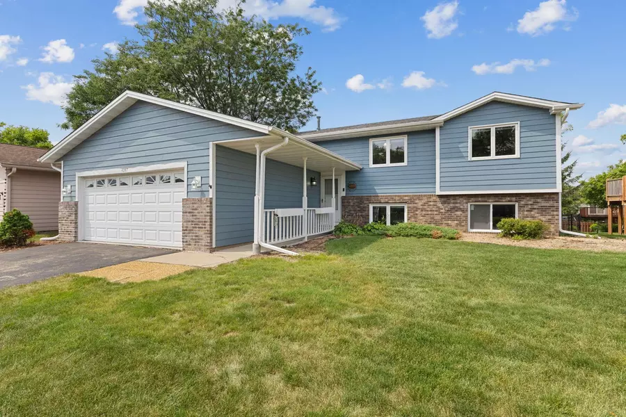 4287 Fox Ridge RD, Eagan, MN 55122