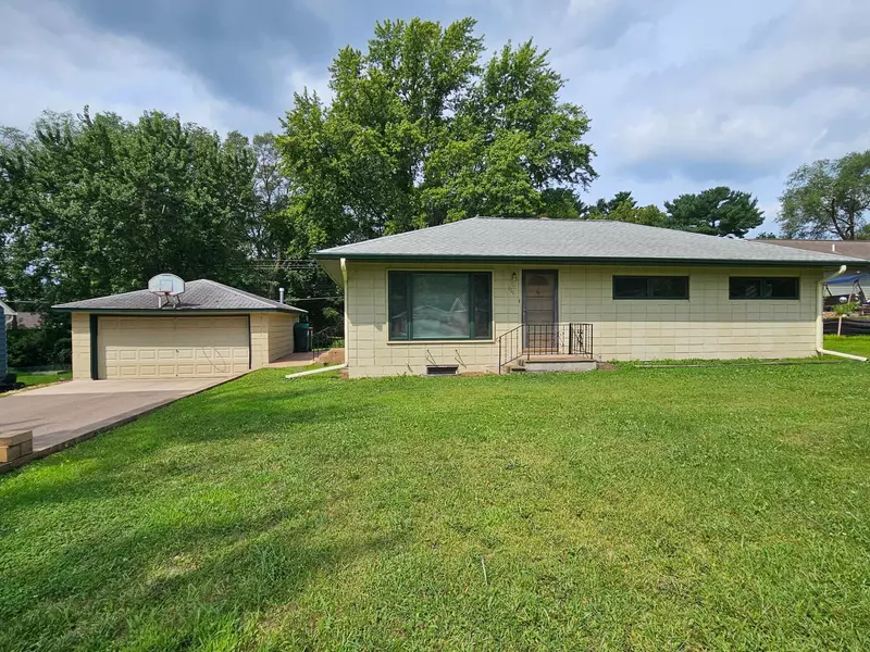 111 11th ST S, Hudson, WI 54016