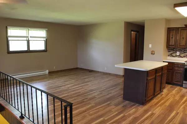 Saint Cloud, MN 56304,1332 110th AVE SE