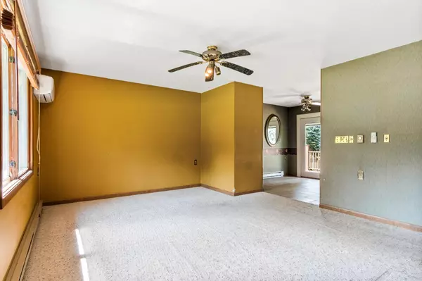 Alexandria, MN 56308,1801 Rachel DR NE