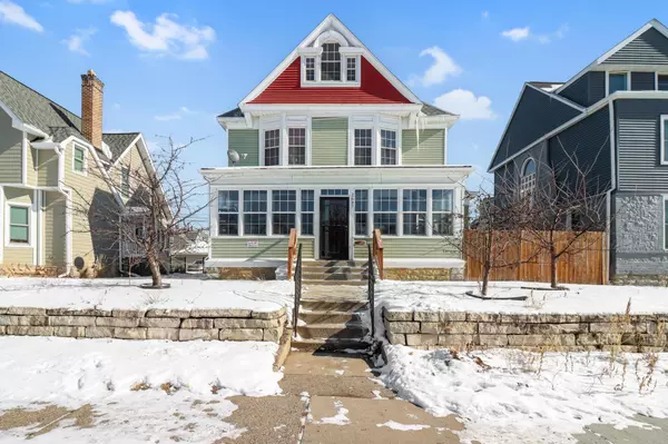 Minneapolis, MN 55407,2637 Portland AVE
