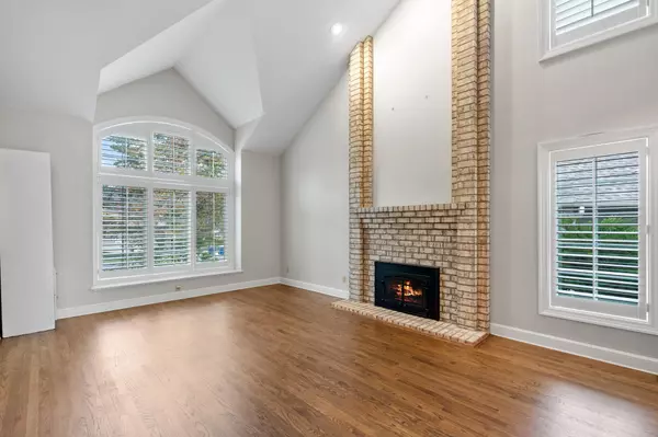 Bloomington, MN 55438,7031 Kenmare DR