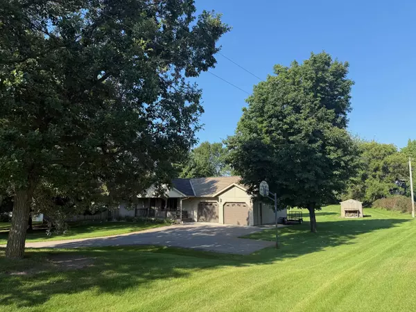 Cold Spring, MN 56320,24137 158th AVE