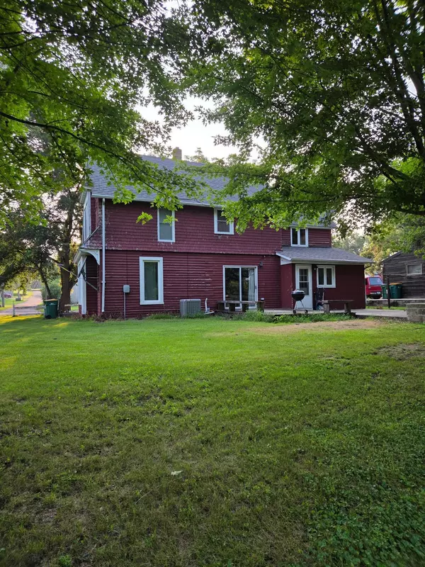 Jackson, MN 56143,112 N Sverdrup AVE
