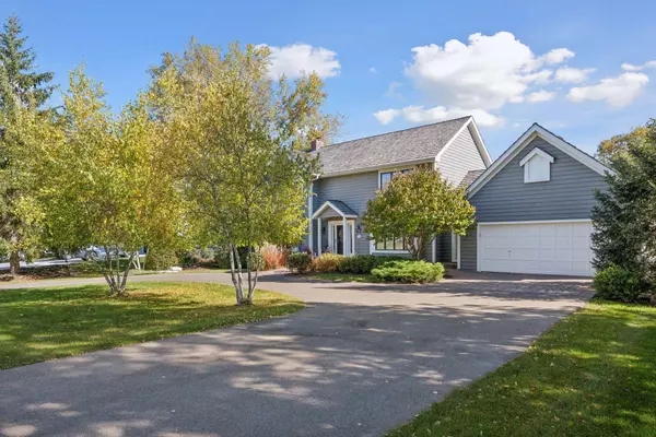 Wayzata, MN 55391,350 Ferndale RD N