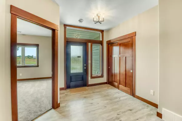 Detroit Lakes, MN 56501,830 Lake Forest CIR