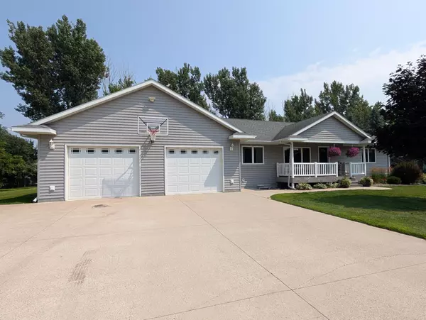 102 Jean ST, Tyler, MN 56178