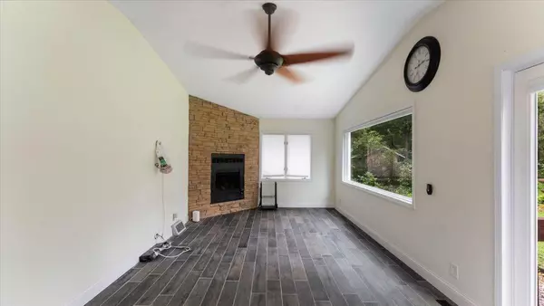 Brooklyn Park, MN 55445,10508 Winnetka AVE N