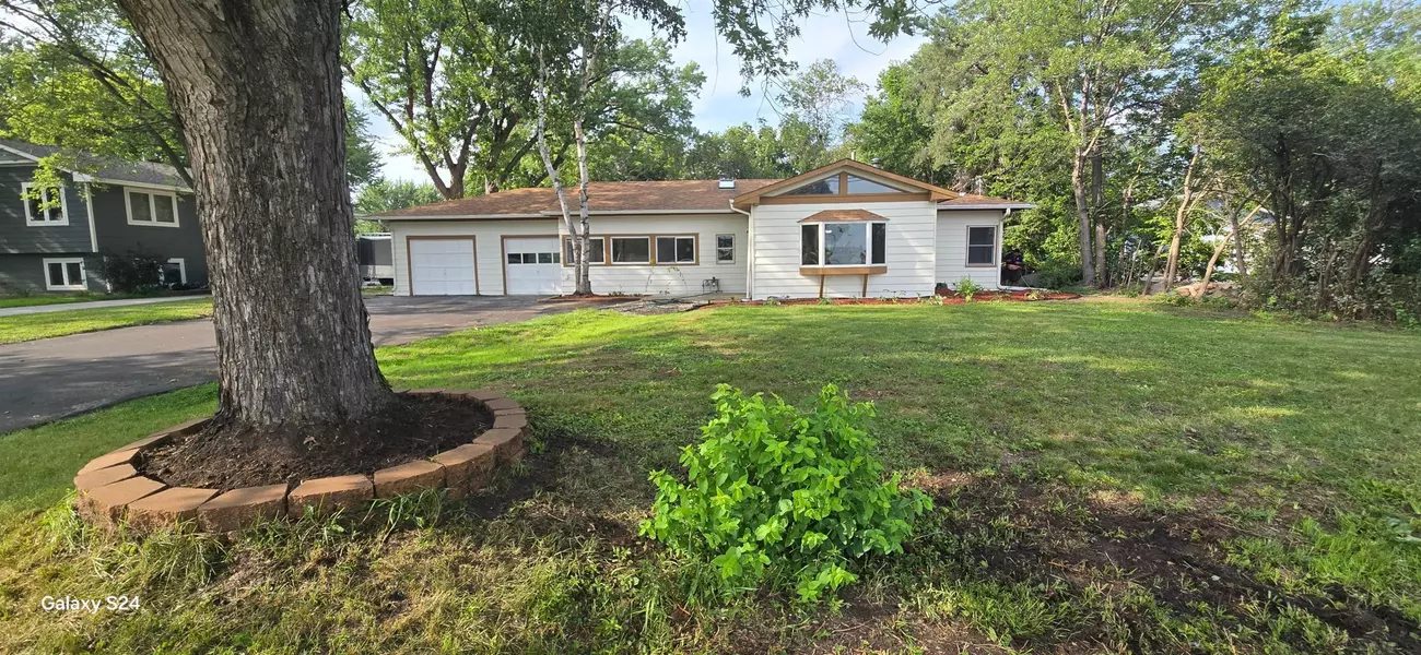 10162 93rd AVE N, Maple Grove, MN 55369