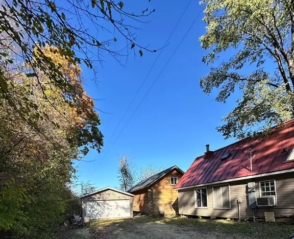 Brownsville, MN 55919,911 Mississippi LN