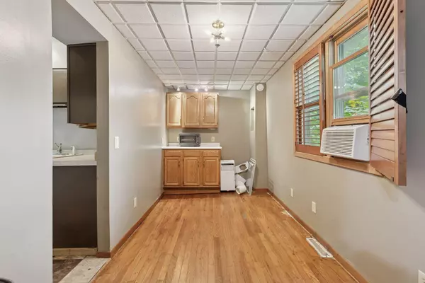 Crystal, MN 55422,3505 June AVE N