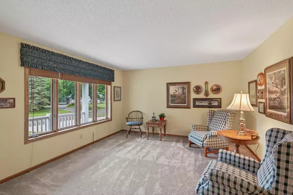 Cottage Grove, MN 55016,9160 Hillside TRL S